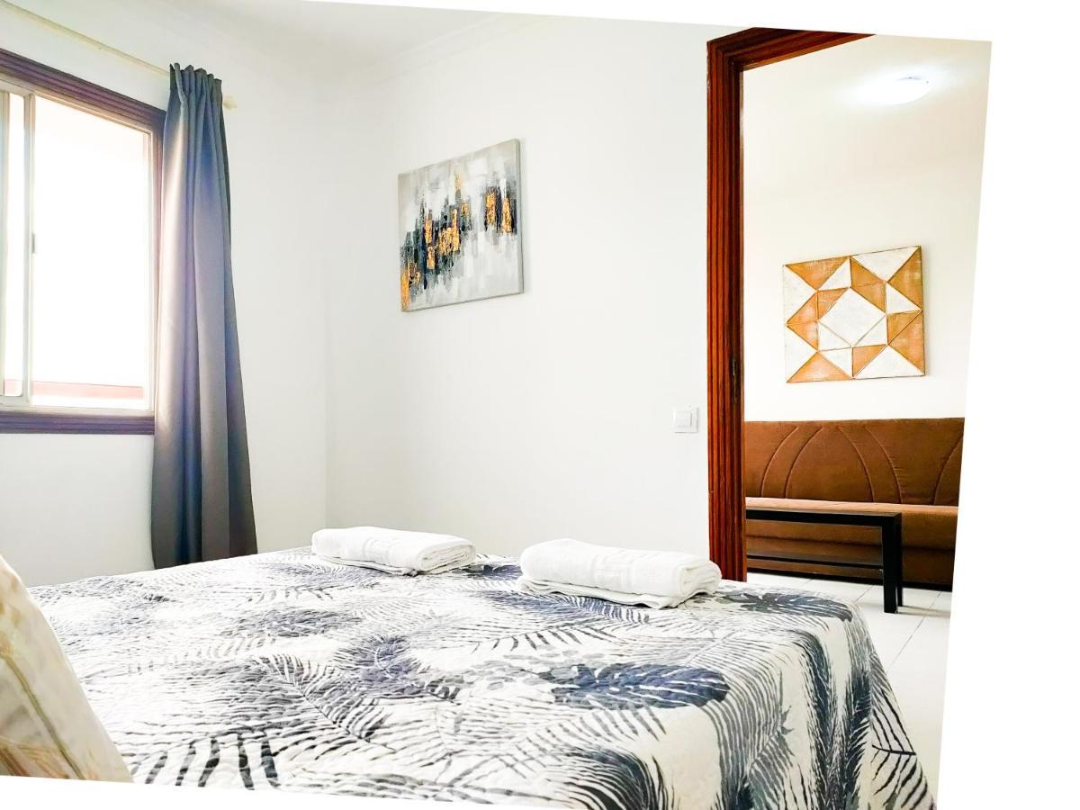Wonderful Beach Holiday Home In Playa Del Ingles Экстерьер фото